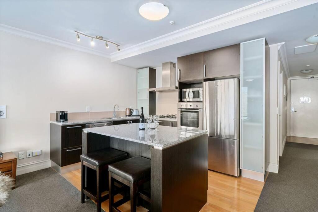 The Beacon - 2 Bedroom Luxe Apartment Queenstown Extérieur photo